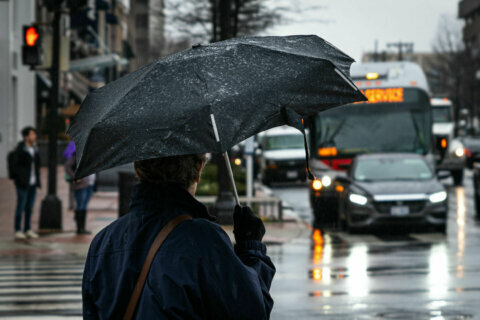 Falling temperatures and possible storms in DC area’s forecast